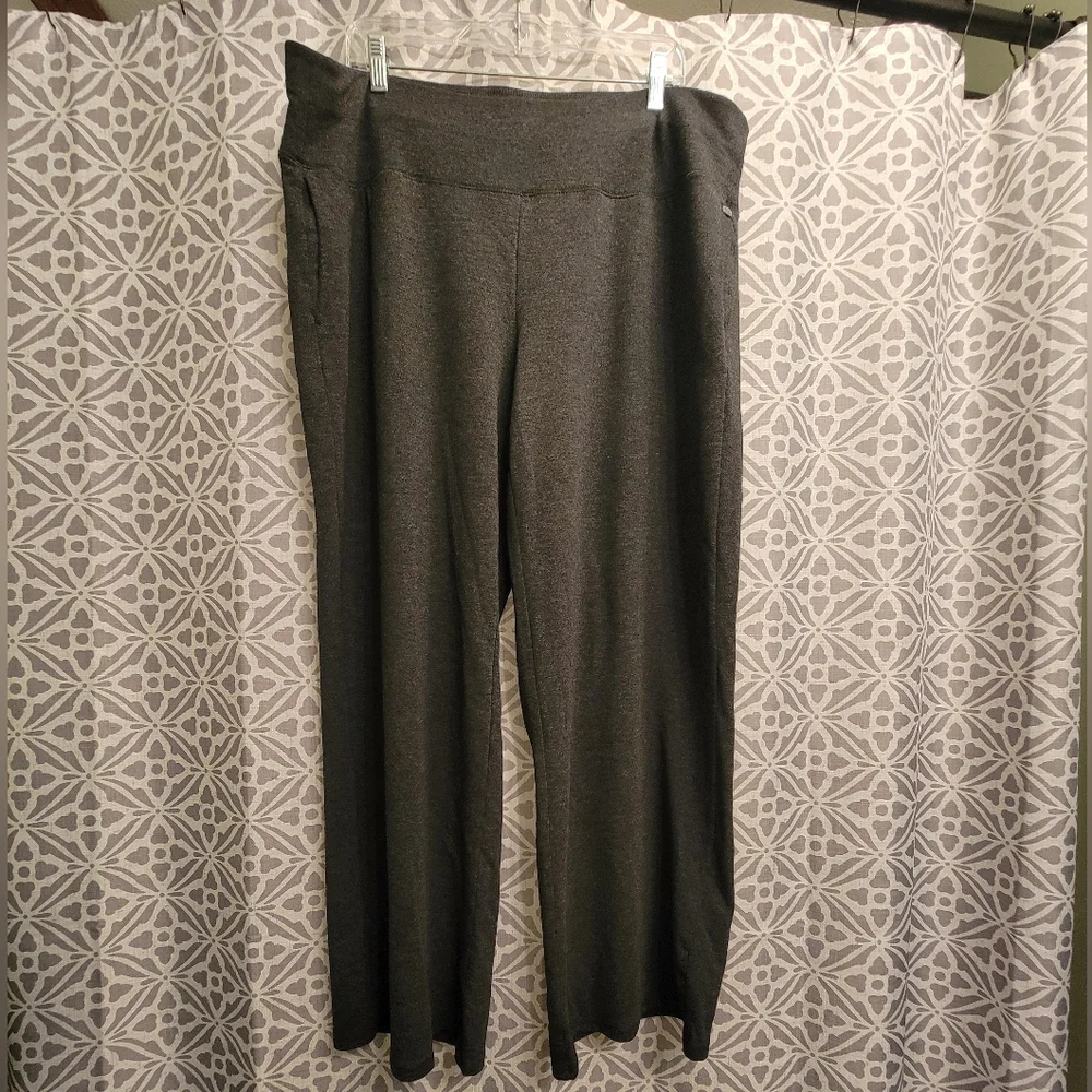 Livi Active Charcoal Wide Leg Pants - Picture 1 of 4